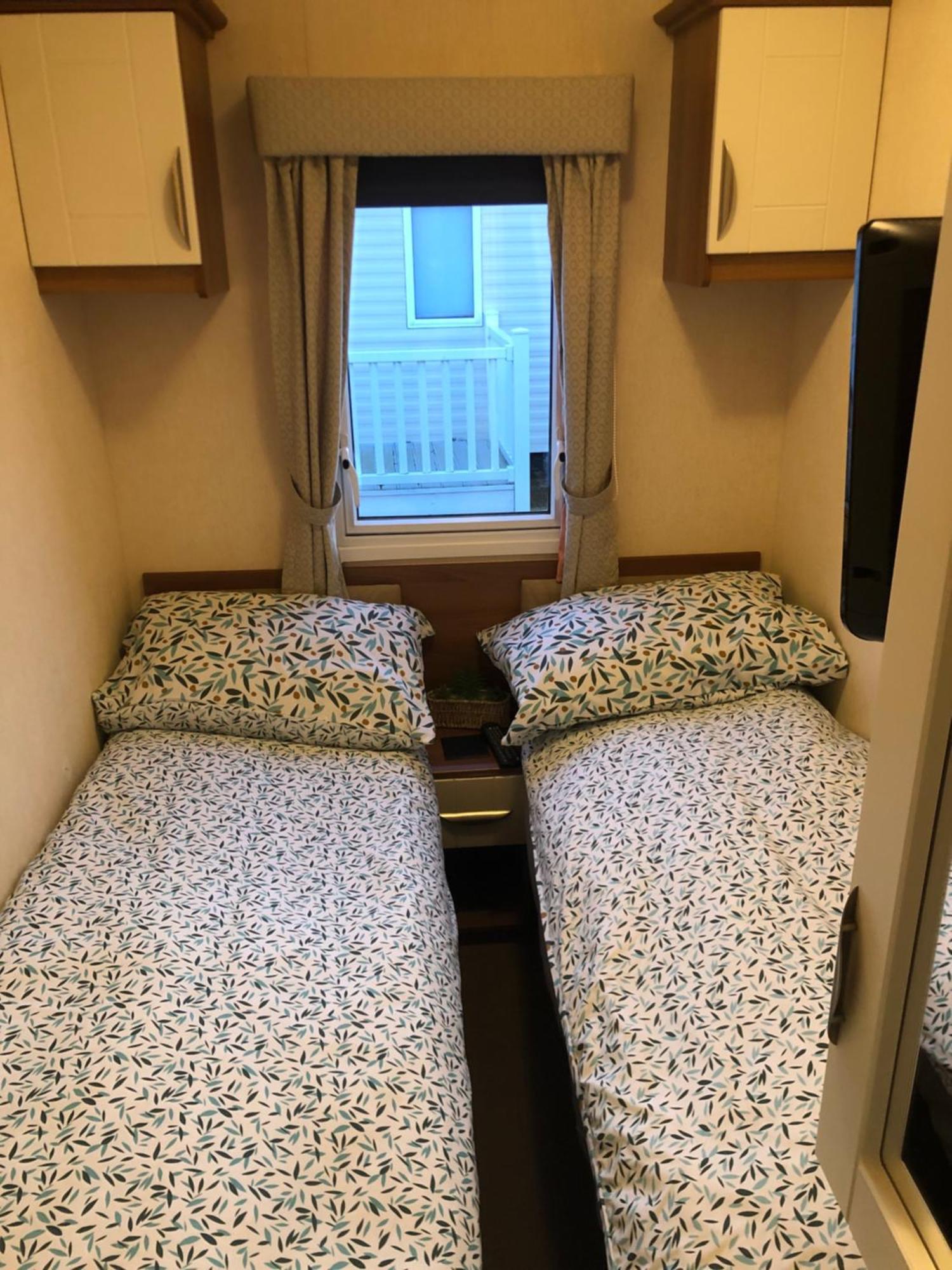 Two X 8 Berth Static Caravan On Lyons Robin Hood Rhyl North Wales Meliden المظهر الخارجي الصورة