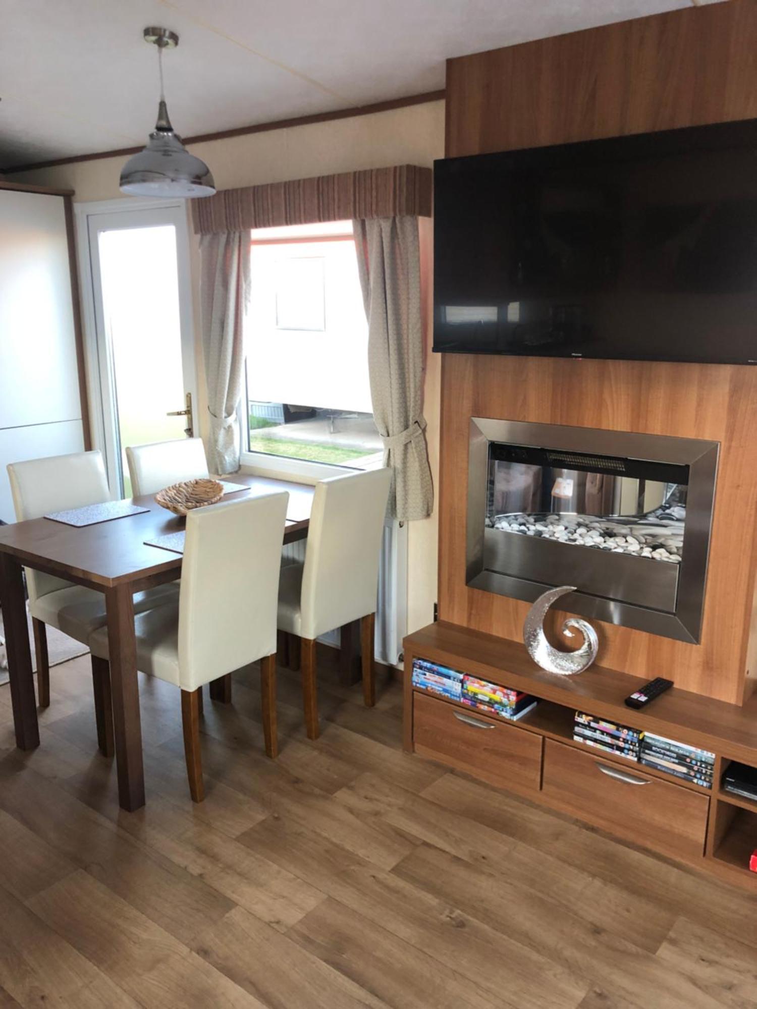 Two X 8 Berth Static Caravan On Lyons Robin Hood Rhyl North Wales Meliden المظهر الخارجي الصورة